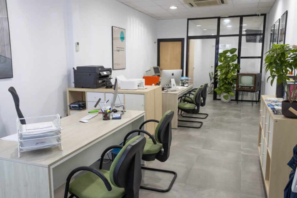 Oficina Inmobiliaria ZAR 2010 en Garrucha