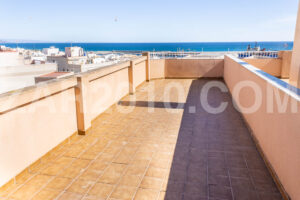 2-bedroom penthouse with private solarium and sea views in Garrucha - imagen 27