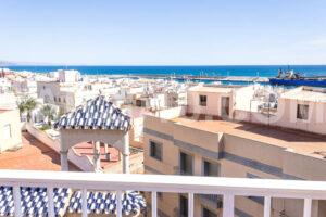 2-bedroom penthouse with private solarium and sea views in Garrucha - imagen 29