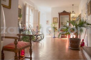 Exclusive Villa for Sale in Mojácar Playa – Prime Location Just 50 Meters from the Sea - imagen 5