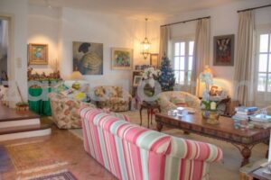 Exclusive Villa for Sale in Mojácar Playa – Prime Location Just 50 Meters from the Sea - imagen 10