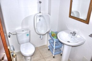 Oportunidad de Negocio: Local con Salida de Humos en Las Buganvillas, Vera Playa - imagen 6
