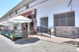 Oportunidad de Negocio: Local con Salida de Humos en Las Buganvillas, Vera Playa - imagen 1