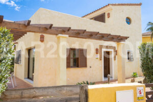 Exquisite New Build Villas in Desert Gold, Desert Springs Resort - imagen 4