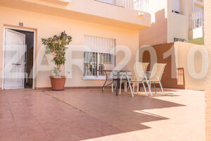 Semi-Detached Chalet for Sale in the Heart of Turre - imagen 3