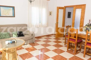 Semi-detached house on the corner of Calle Chalupa de Garrucha - imagen 13