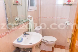 Semi-detached house on the corner of Calle Chalupa de Garrucha - imagen 19