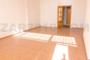 Local comercial en alquiler en Calle Sócrates de Vera Pueblo - imagen 3