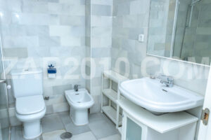 Apartment duplex with private tarrace and patio - imagen 20
