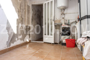 House for Sale in the Heart of Turre: Potential and Prime Location - imagen 13