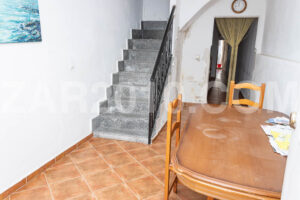 House for Sale in the Heart of Turre: Potential and Prime Location - imagen 4