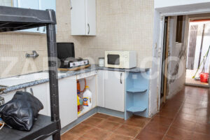 House for Sale in the Heart of Turre: Potential and Prime Location - imagen 8