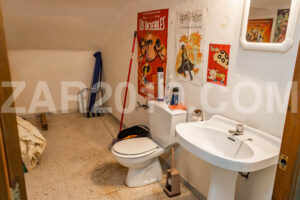 Commercial unit for sale, ideal for converting into a home - imagen 9