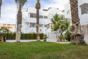Apartment with large terrace in Urb. Aldea de Puerto Rey - imagen 26