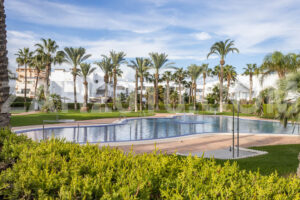 Apartment with large terrace in Urb. Aldea de Puerto Rey - imagen 1