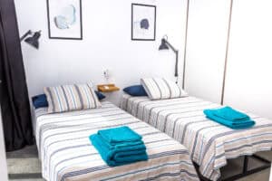 ¡Oportunidad única en Mojácar! Piso en planta baja con jardín privado y a un paso de la playa. - imagen 25