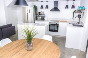 ¡Oportunidad única en Mojácar! Piso en planta baja con jardín privado y a un paso de la playa. - imagen 9