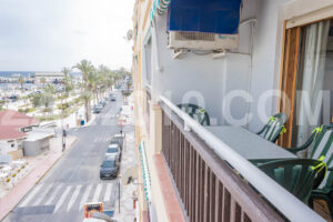 Magnífico Piso en Primera Línea en Garrucha – Vistas al Puerto y al Mar - imagen 11