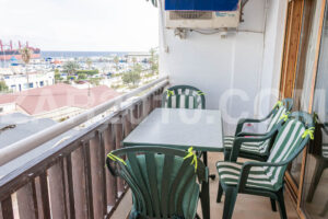 Magnífico Piso en Primera Línea en Garrucha – Vistas al Puerto y al Mar - imagen 7
