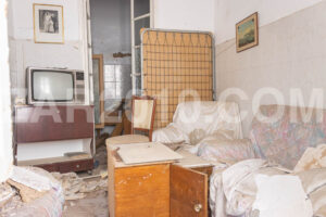 Investment opportunity. House for complete renovation or demolition in Garrucha - imagen 5
