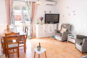 Apartment for Sale in Edificio Alfonso II, Garrucha – Prime Location Just 300 Meters from the Beach - imagen 2