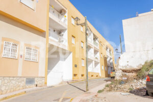 Apartment for Sale in Edificio Alfonso II, Garrucha – Prime Location Just 300 Meters from the Beach - imagen 25