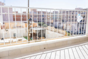Apartment for Sale in Edificio Alfonso II, Garrucha – Prime Location Just 300 Meters from the Beach - imagen 7