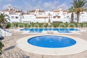 Charming Semi-Detached Duplex in a Gated Community in Vera Playa - imagen 2