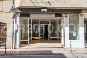 Prime Commercial Premises for Rent on Calle Mayor, Garrucha: 118m² of Guaranteed Success - imagen 2