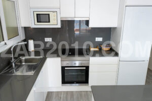 Renovated beachfront apartment with terrace and sea views in Garrucha - imagen 14