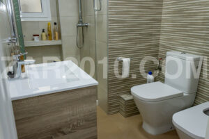 Renovated beachfront apartment with terrace and sea views in Garrucha - imagen 24