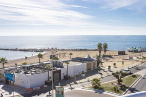 Apartment with private solarium and panoramic sea views on Calle Viola in Garrucha - imagen 17