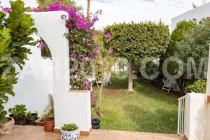 Exclusivo Chalet Adosado en Esquina a 150 m del Mar en la Mejor Zona de Mojácar - imagen 43
