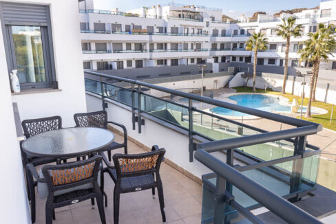 Terraza y vistas Urbanización Pinar de Garrucha