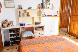 Magnífico Chalet Independiente en El Palmeral: Espacio, Vistas al Mar y un Sinfín de Posibilidades - imagen 34