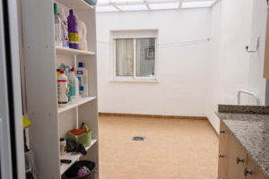 Spacious 3-Bedroom Apartment on Garrucha Calle Mayor with Parking & Terrace - imagen 18