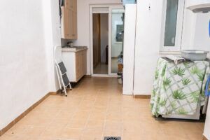 Spacious 3-Bedroom Apartment on Garrucha Calle Mayor with Parking & Terrace - imagen 19