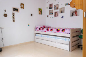 Spacious 3-Bedroom Apartment on Garrucha Calle Mayor with Parking & Terrace - imagen 29