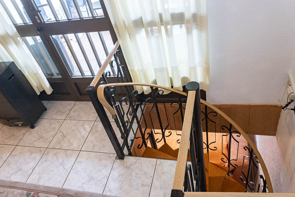 Elegant Townhouse in El Palmeral: 3 Bedrooms, Private Garage, and just 150m from Mojácar Beach.