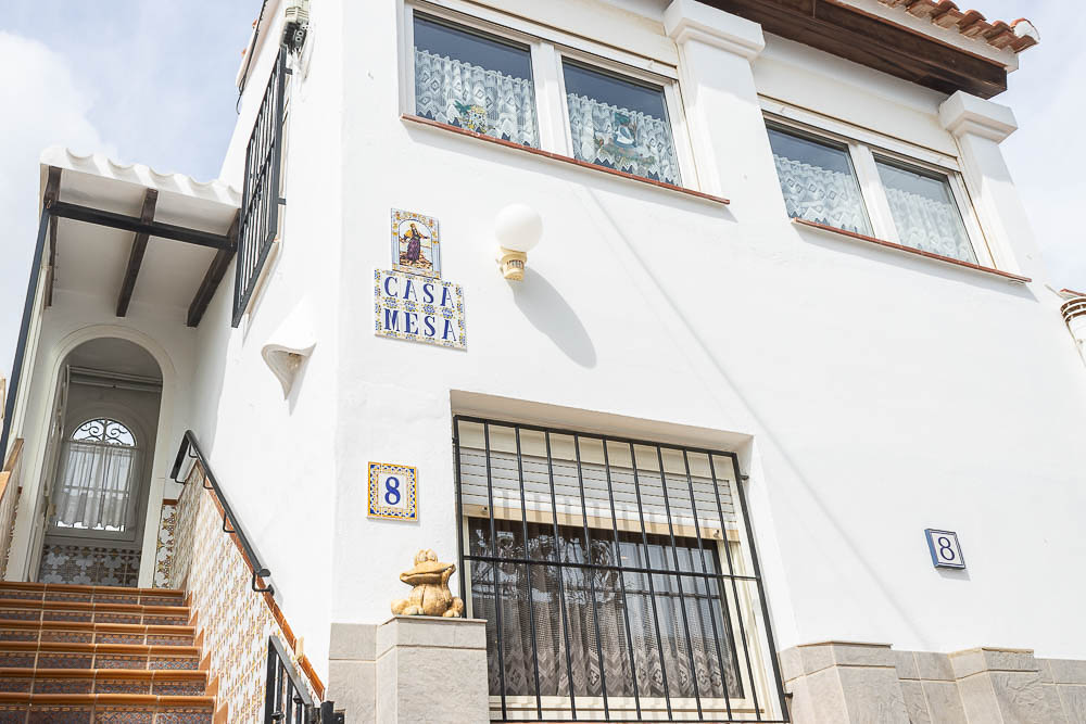 Elegant Townhouse in El Palmeral: 3 Bedrooms, Private Garage, and just 150m from Mojácar Beach.