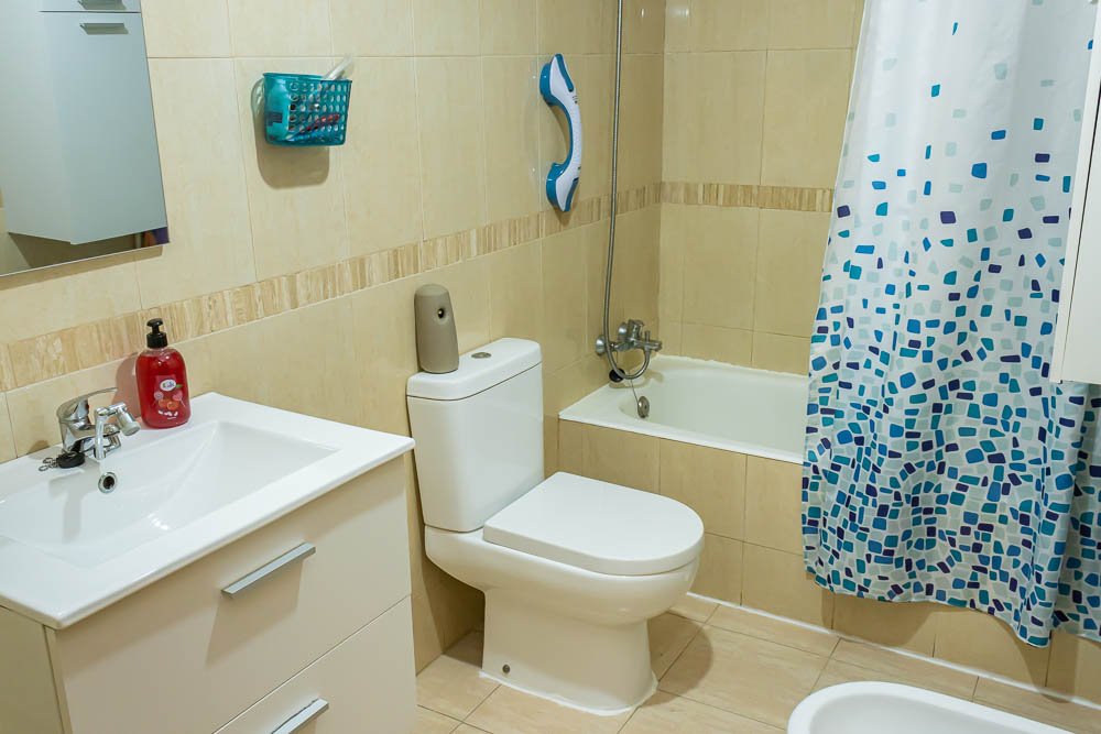 Ground Floor Apartment in Garrucha with Unobstructed Sunset Views