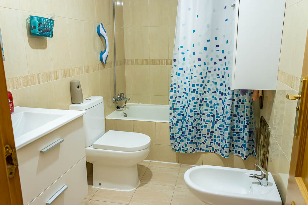 Ground Floor Apartment in Garrucha with Unobstructed Sunset Views