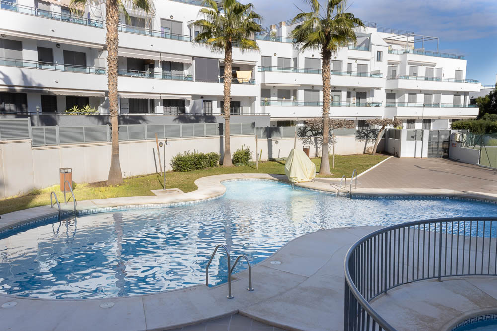 Beautiful Ground Floor Apartment with Terrace in Pinar de Garrucha, 350m from the Beach