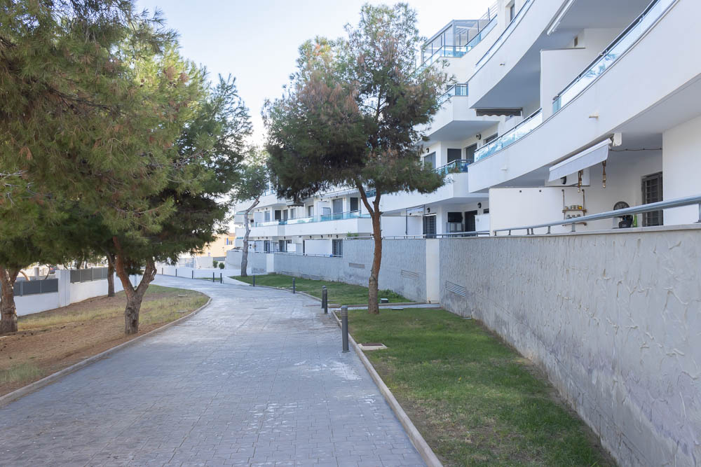 Beautiful Ground Floor Apartment with Terrace in Pinar de Garrucha, 350m from the Beach