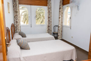 Espectacular Ático de 3 Dormitorios con Gran Solarium Privado y Vistas al Mar en Garrucha - imagen 24