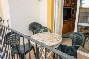 Bright 2-Bedroom Apartment with Terrace and Parking 400 Meters from the Sea in Garrucha, Almeria - imagen 6