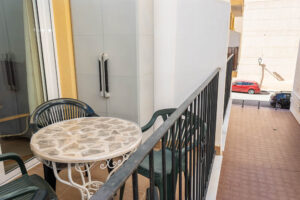Bright 2-Bedroom Apartment with Terrace and Parking 400 Meters from the Sea in Garrucha, Almeria - imagen 8