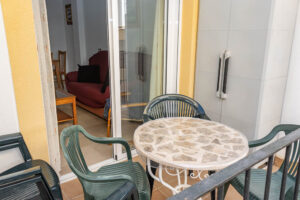 Bright 2-Bedroom Apartment with Terrace and Parking 400 Meters from the Sea in Garrucha, Almeria - imagen 9