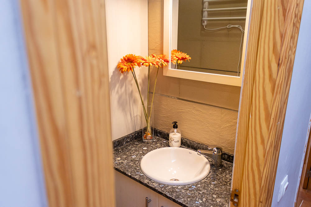 Spectacular Furnished Penthouse with Private Solarium and Sea Views in Garrucha