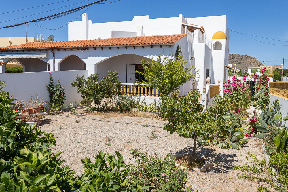 Spectacular Andalusian-Style Semi-Detached Villa with Sea Views in El Palmeral, Mojacar